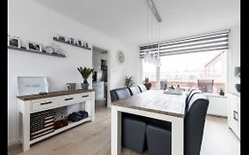Nice Spacious House Near Schiphol And Citycentre