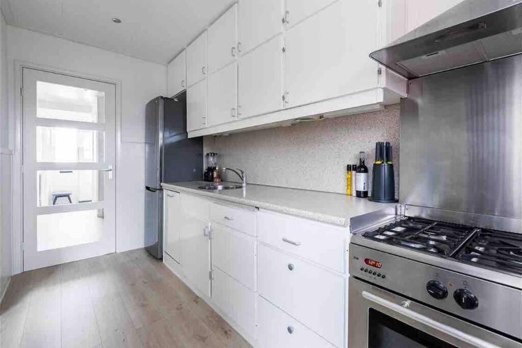 Nice Spacious House Near Schiphol And Citycentre Zwanenburg Exterior foto